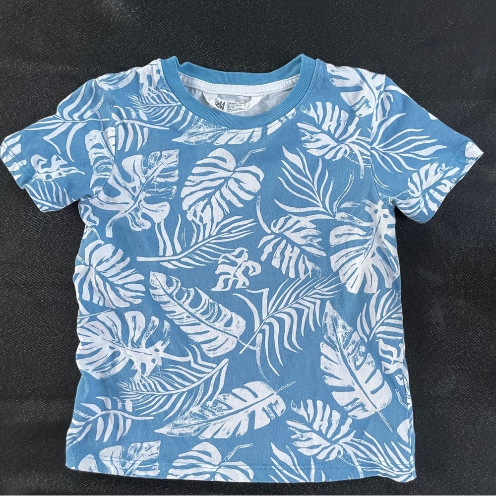 H&M Blue Tropical Leaf Kids T-Shirt - Picture 1 of 3